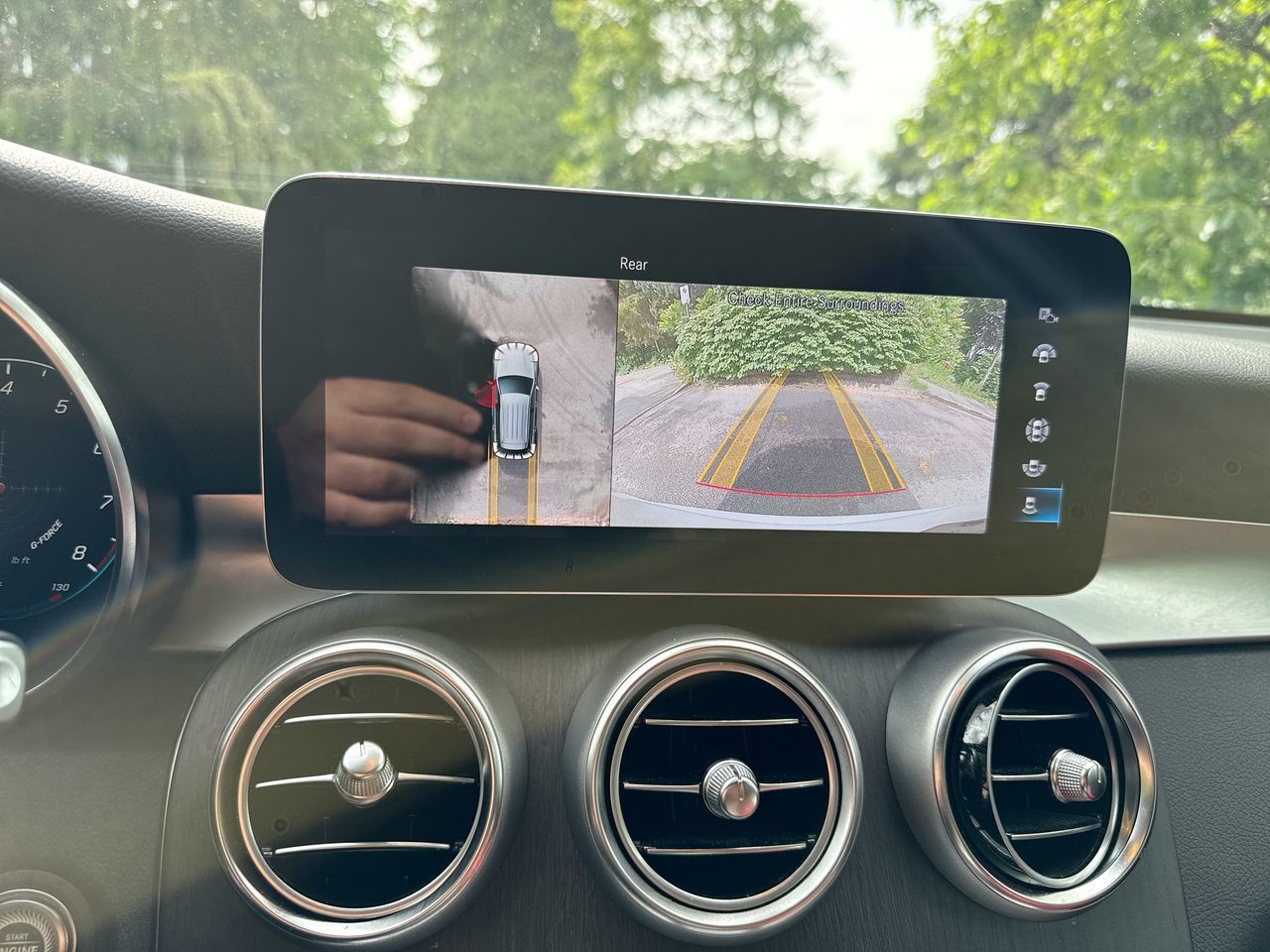 2022  GLC300