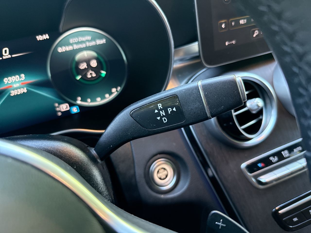 2022  GLC300