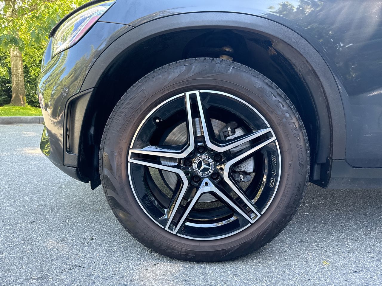 2022  GLC300