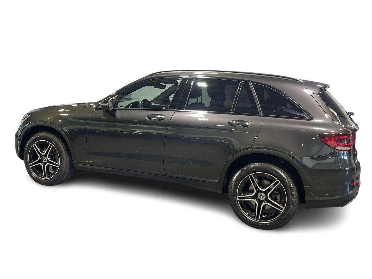 2022  GLC300