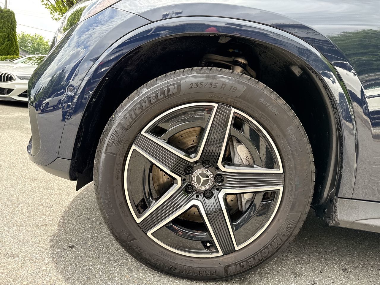 2023  GLC300