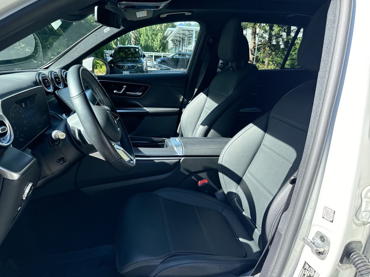 2023 Mercedes-Benz GLC300