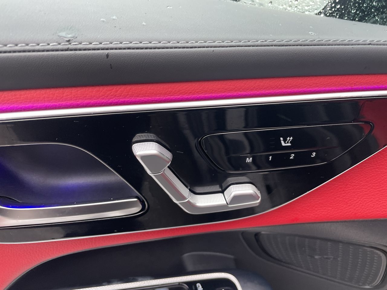 2024 Mercedes-Benz GLC300