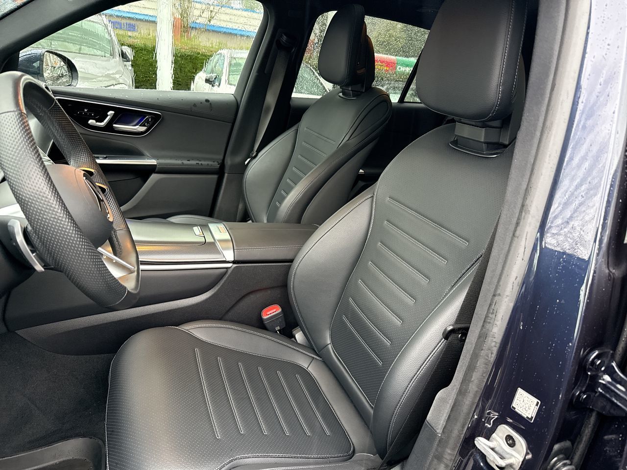 2024 Mercedes-Benz GLC300