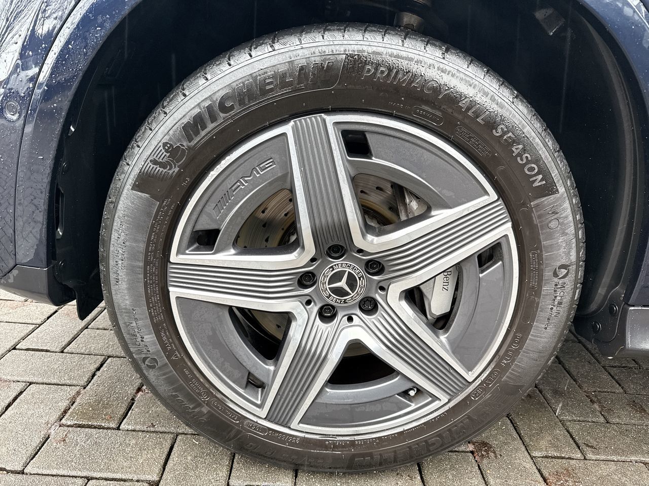 2024 Mercedes-Benz GLC300