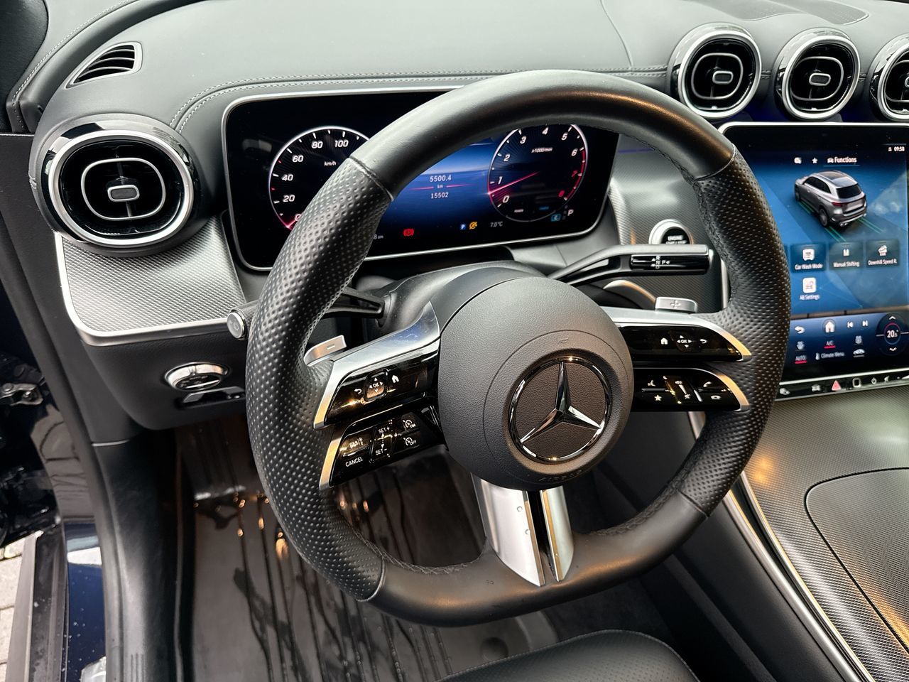 2024 Mercedes-Benz GLC300