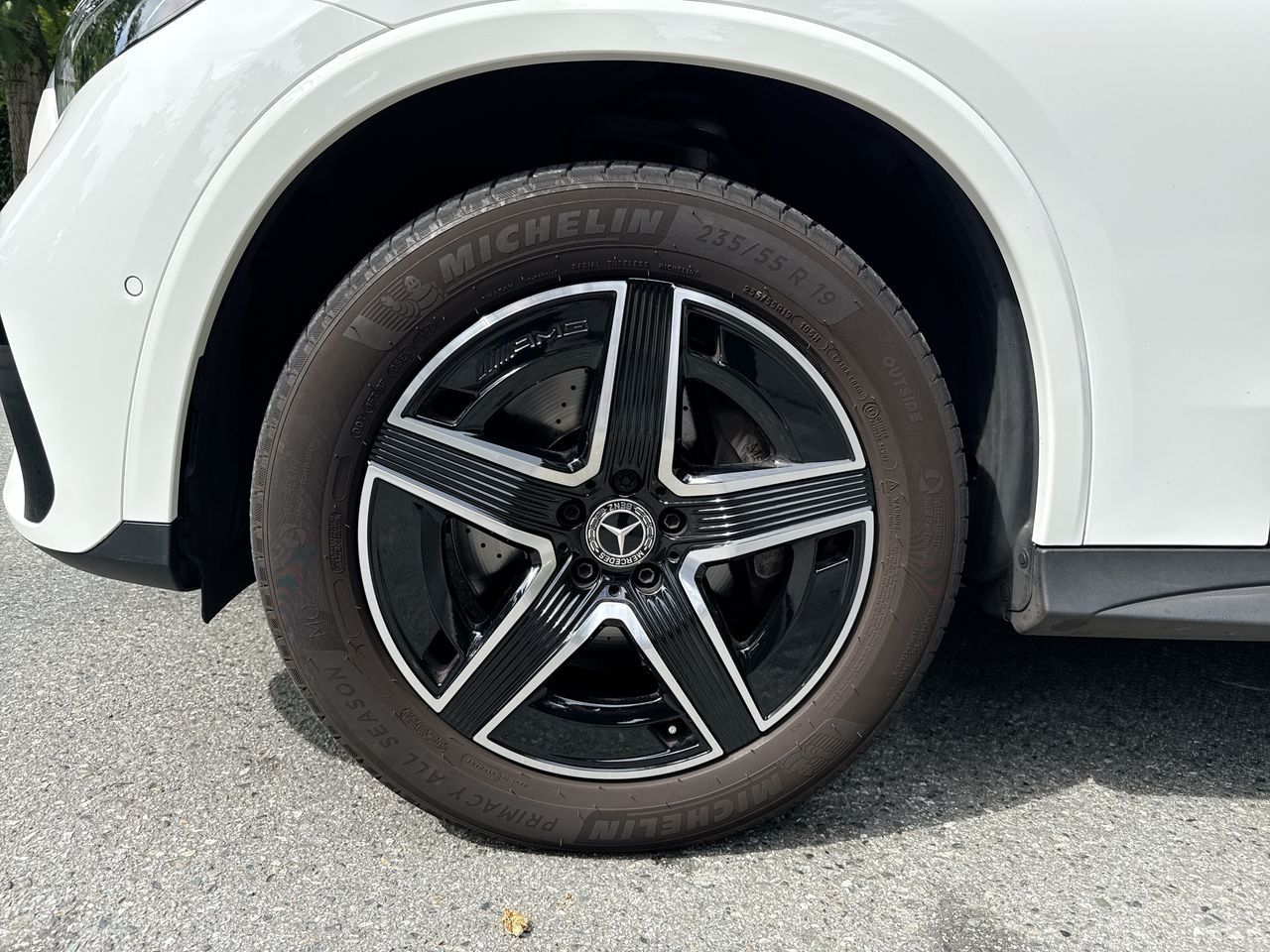 2024  GLC300