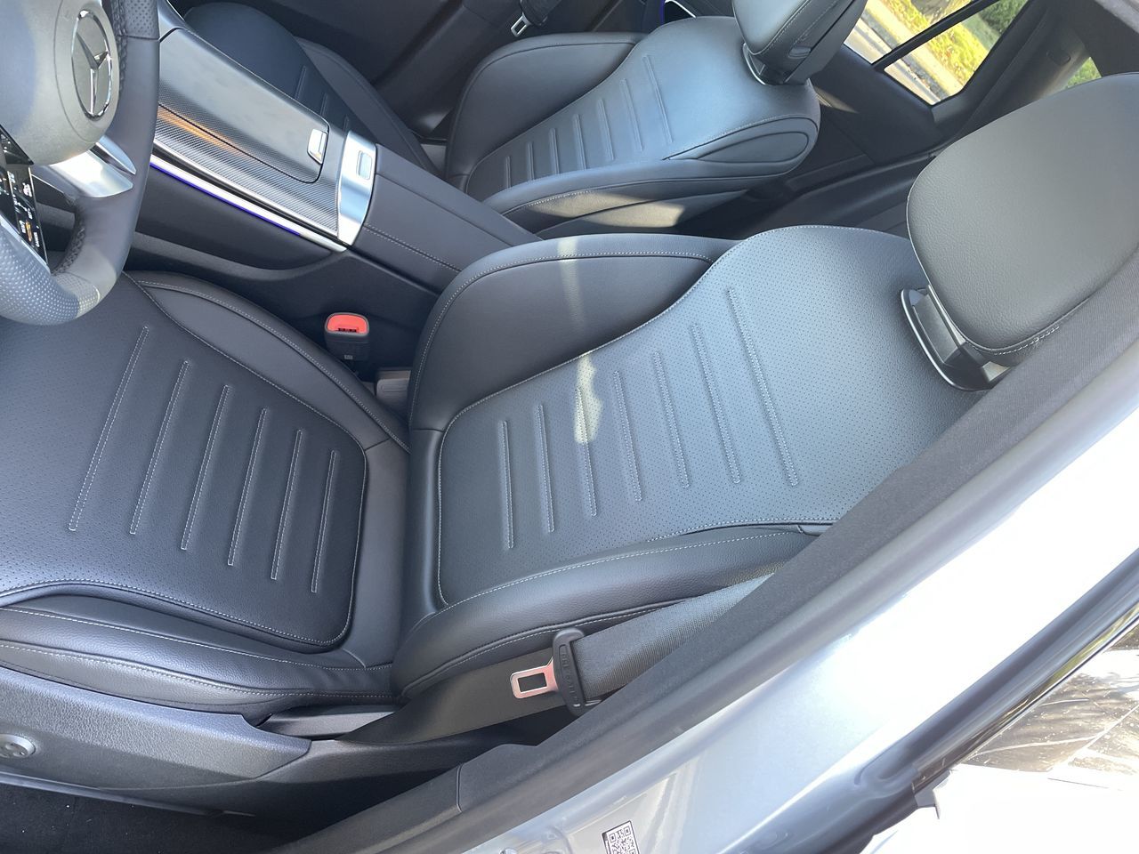 2025 Mercedes-Benz GLC300 in North Vancouver, British Columbia