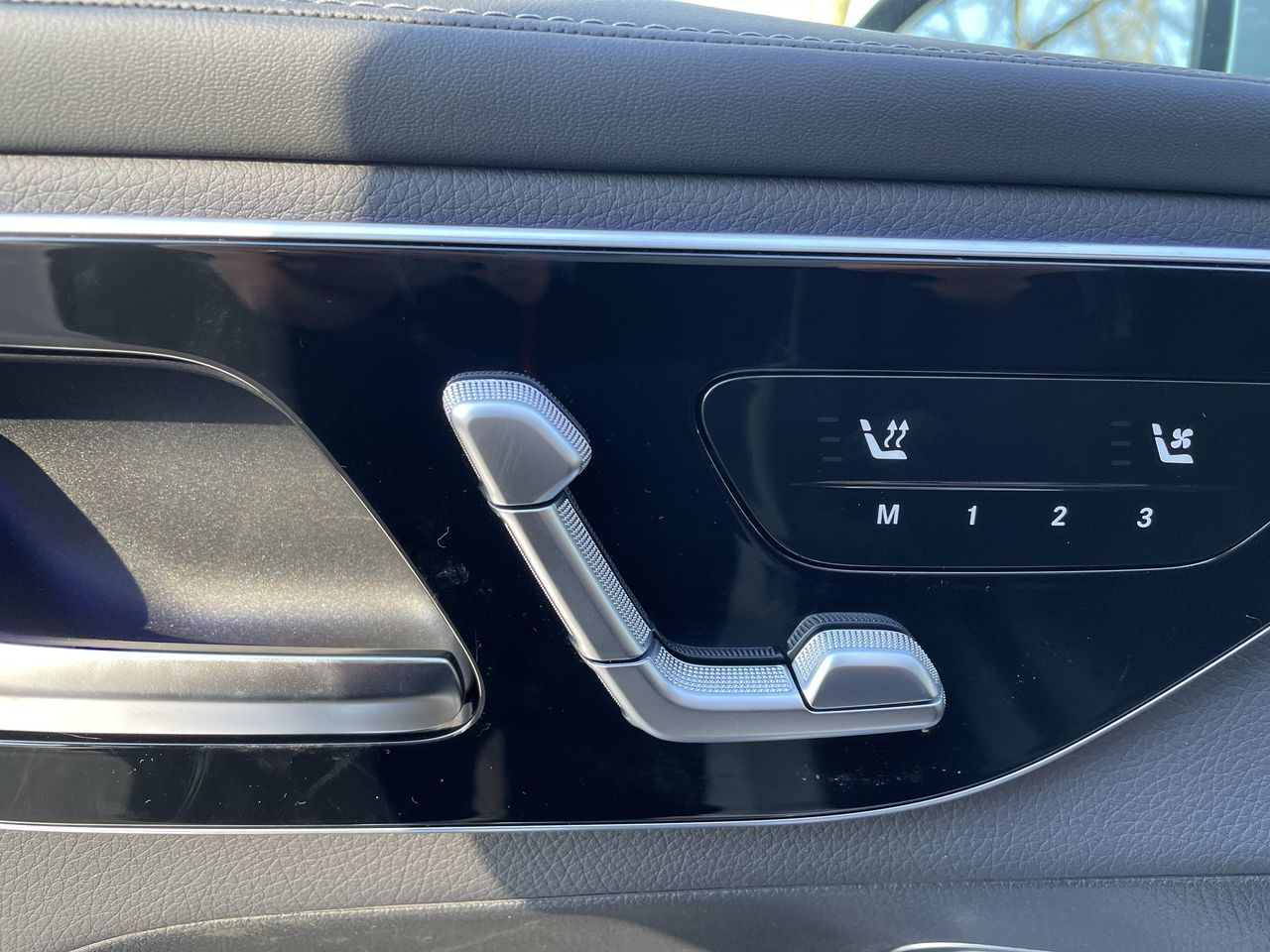 2025 Mercedes-Benz GLC300 in North Vancouver, British Columbia