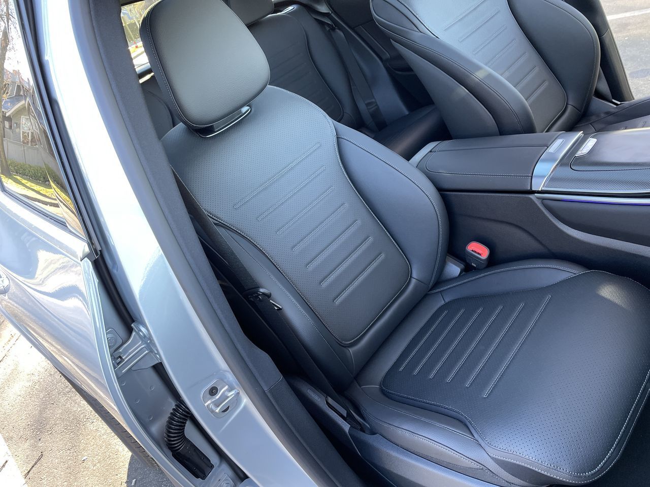 2025 Mercedes-Benz GLC300 in North Vancouver, British Columbia