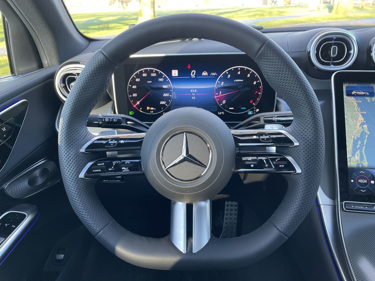 2025 Mercedes-Benz GLC300 in North Vancouver, British Columbia