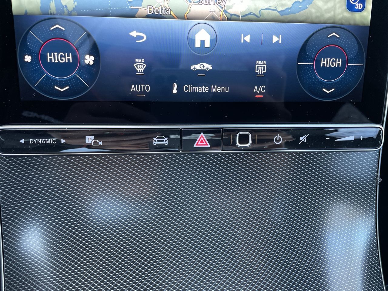 2025 Mercedes-Benz GLC300 in North Vancouver, British Columbia