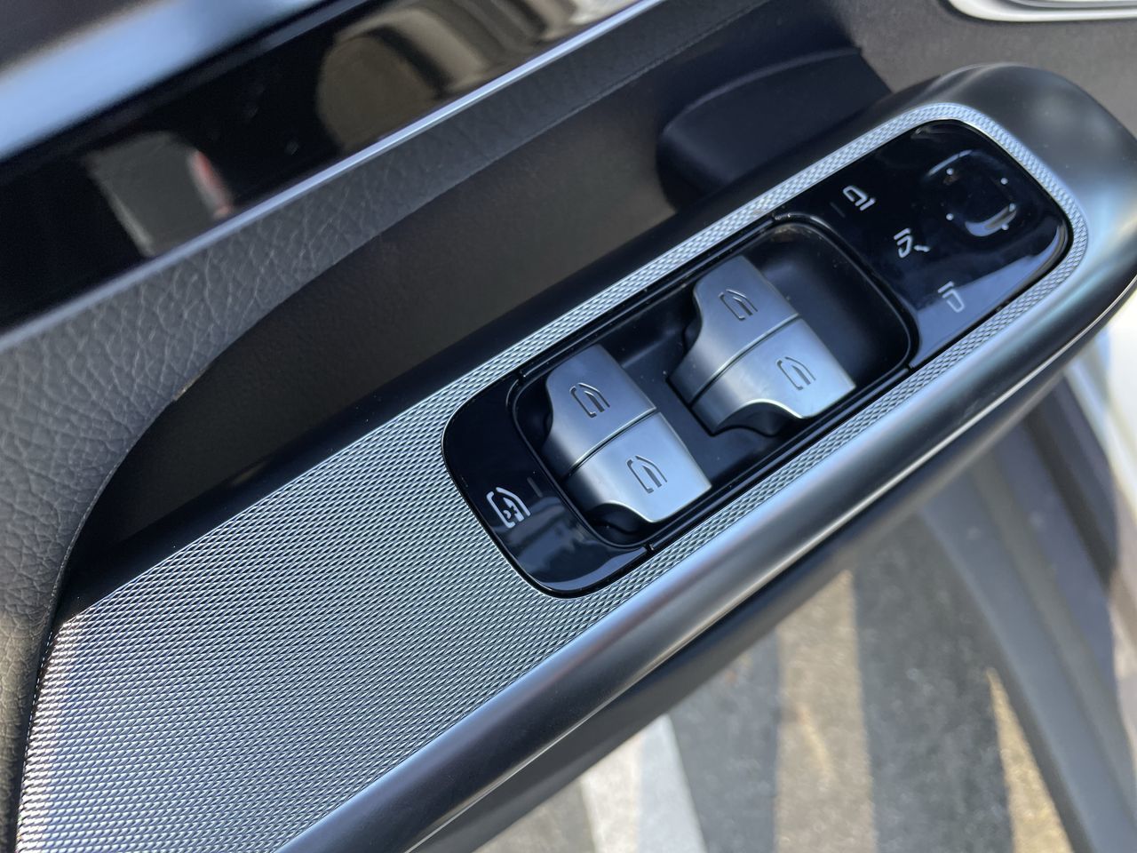 2025 Mercedes-Benz GLC300 in North Vancouver, British Columbia