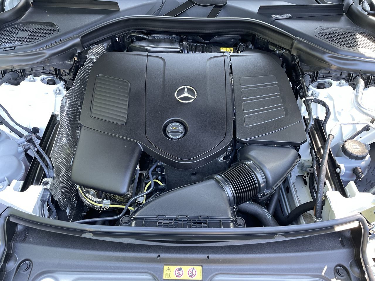 2025 Mercedes-Benz GLC300 in North Vancouver, British Columbia