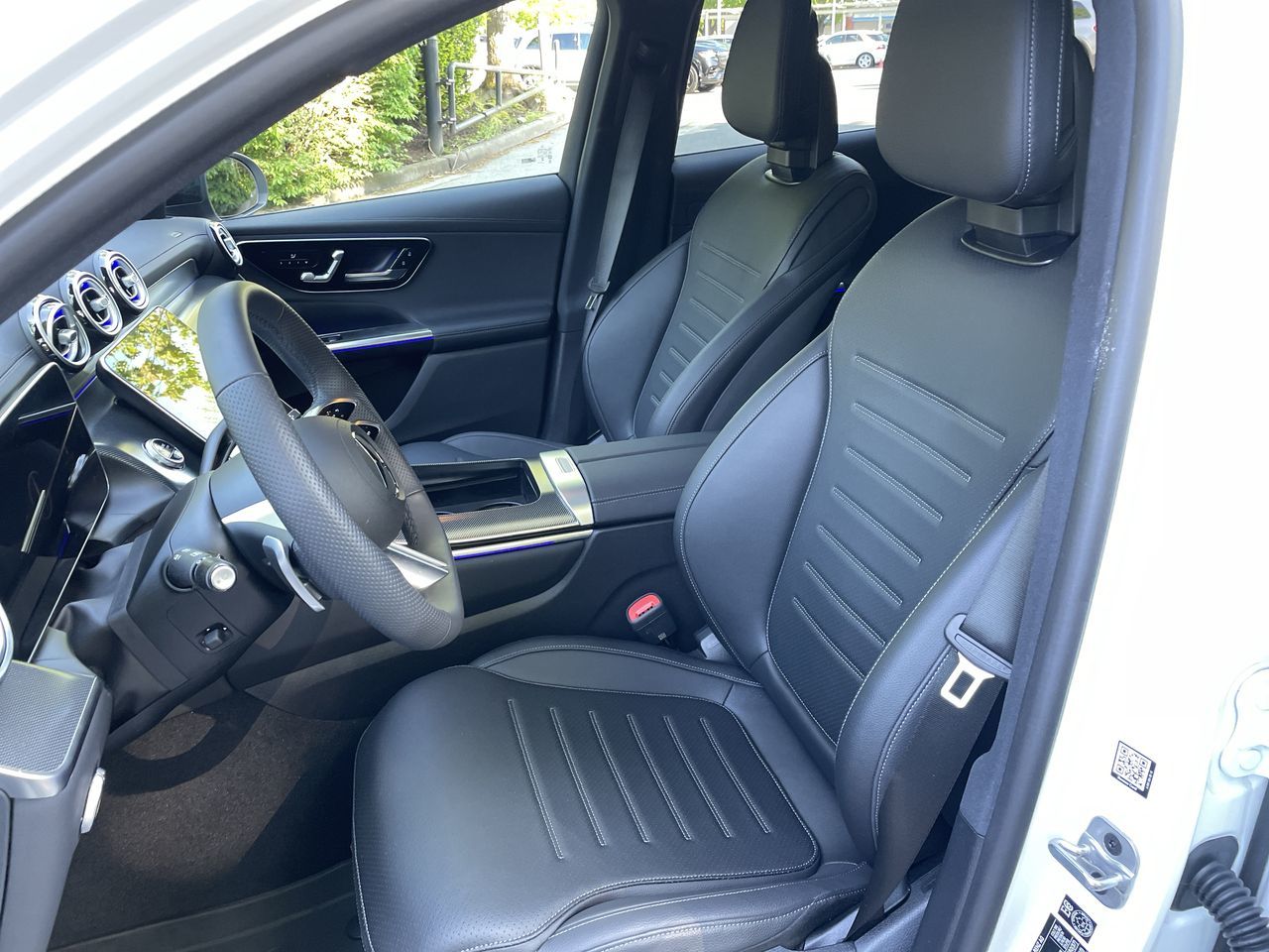 2025 Mercedes-Benz GLC300 in North Vancouver, British Columbia
