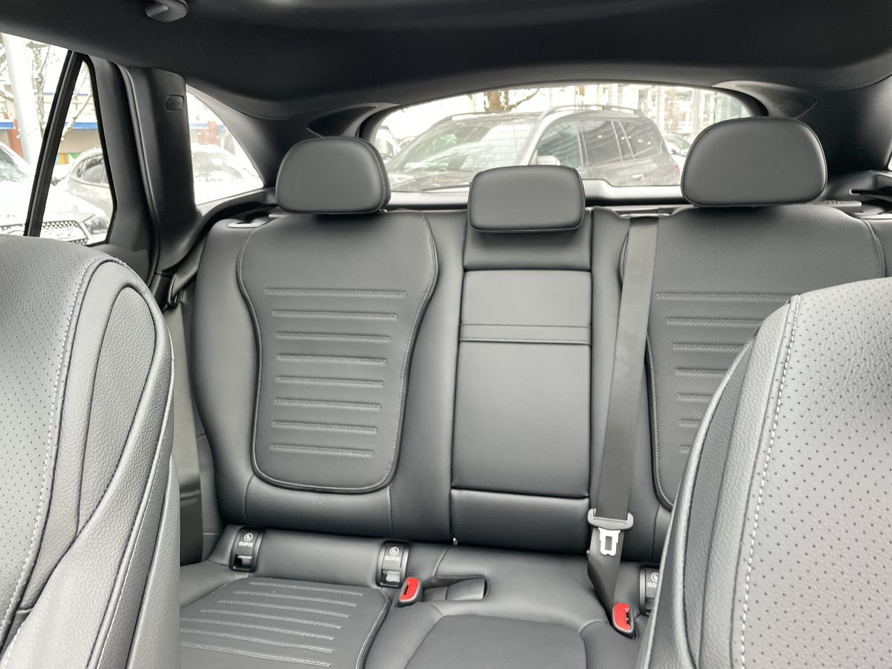 2025 Mercedes-Benz GLC300 in North Vancouver, British Columbia