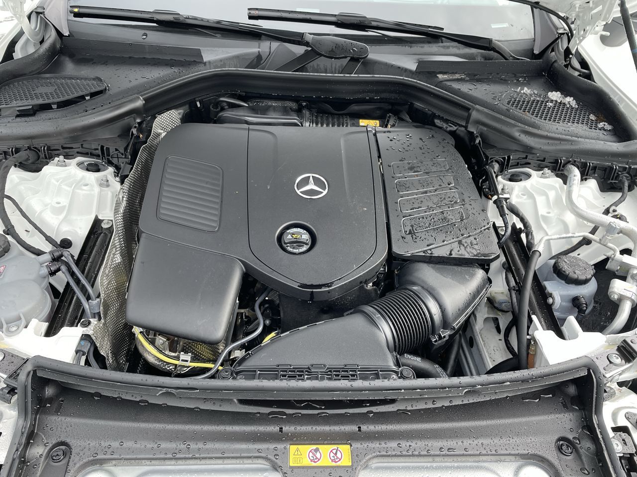 2025 Mercedes-Benz GLC300 in North Vancouver, British Columbia