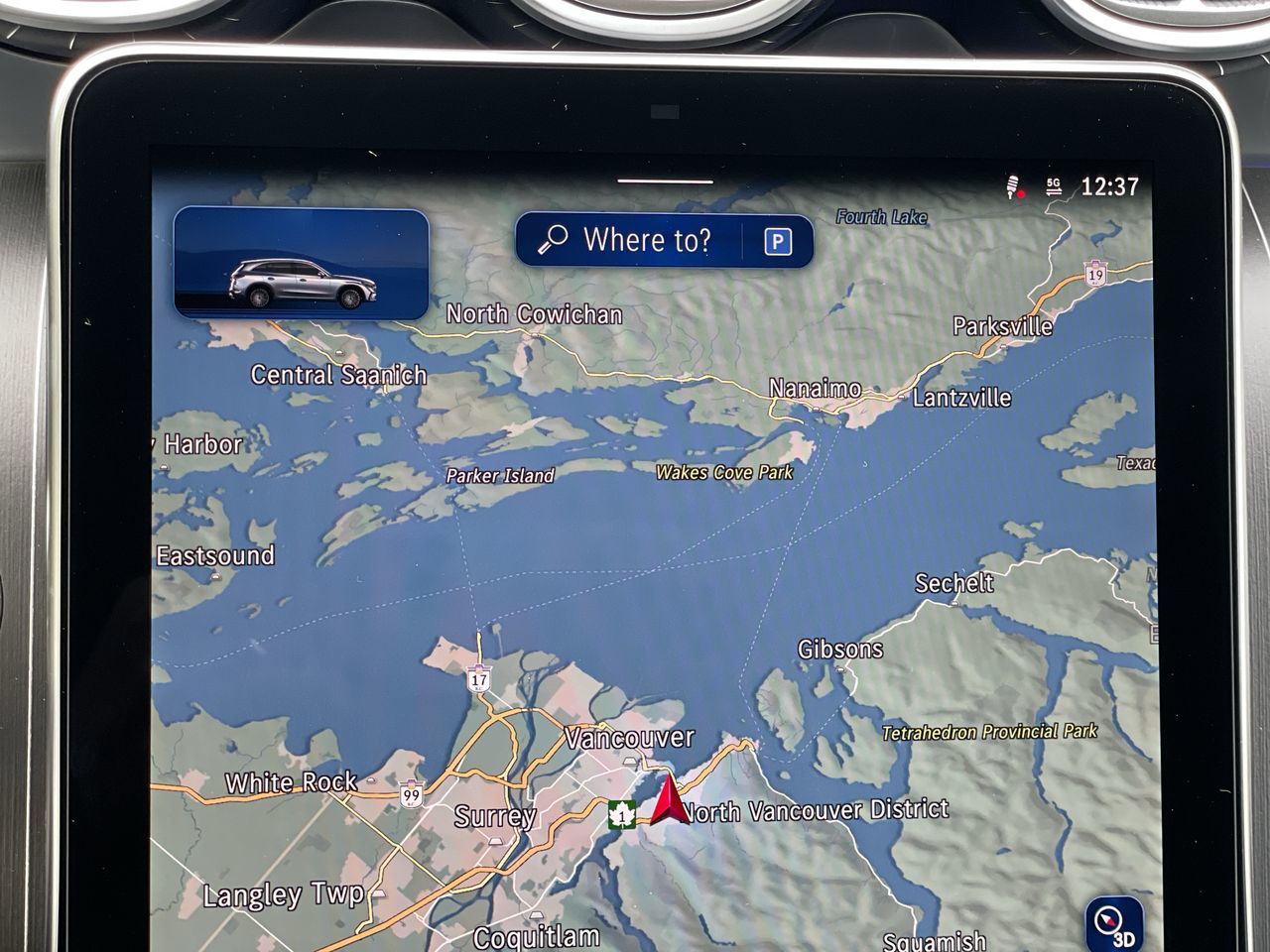 2025 Mercedes-Benz GLC300 in North Vancouver, British Columbia