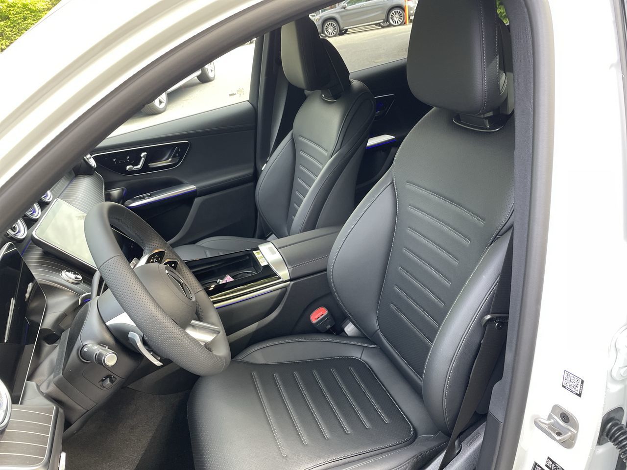 2025 Mercedes-Benz GLC300 in North Vancouver, British Columbia