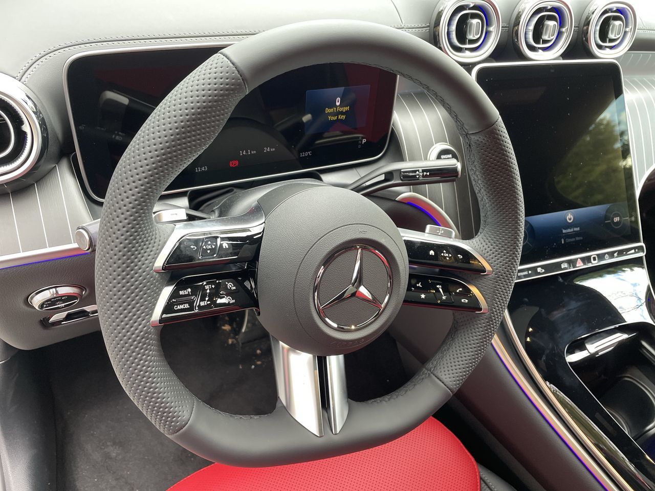 2025 Mercedes-Benz GLC300 in North Vancouver, British Columbia