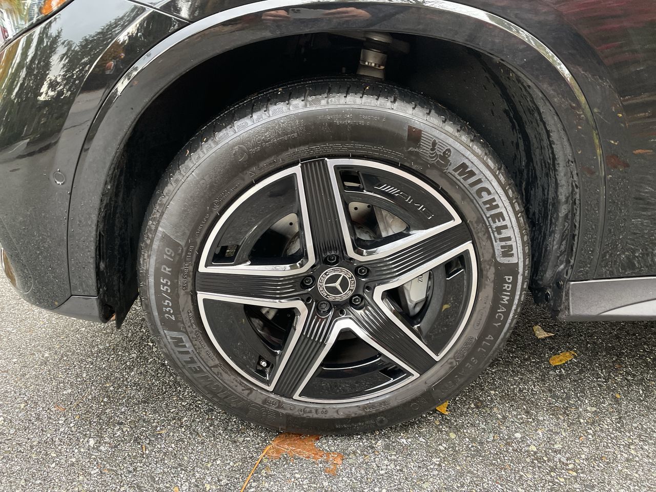 2025 Mercedes-Benz GLC300