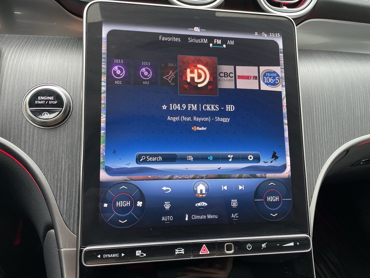 2025 Mercedes-Benz GLC300