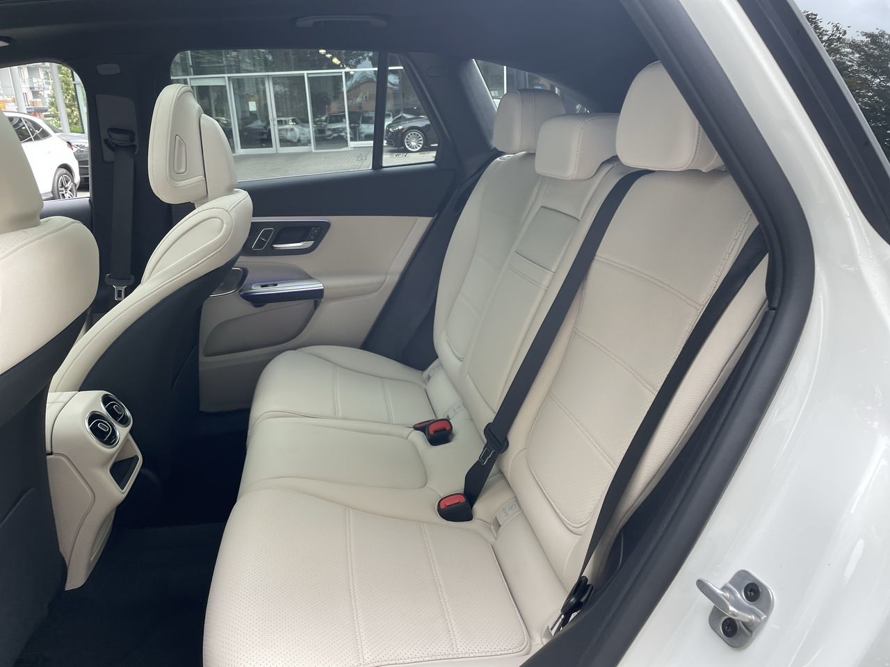 2026 Mercedes-Benz GLC