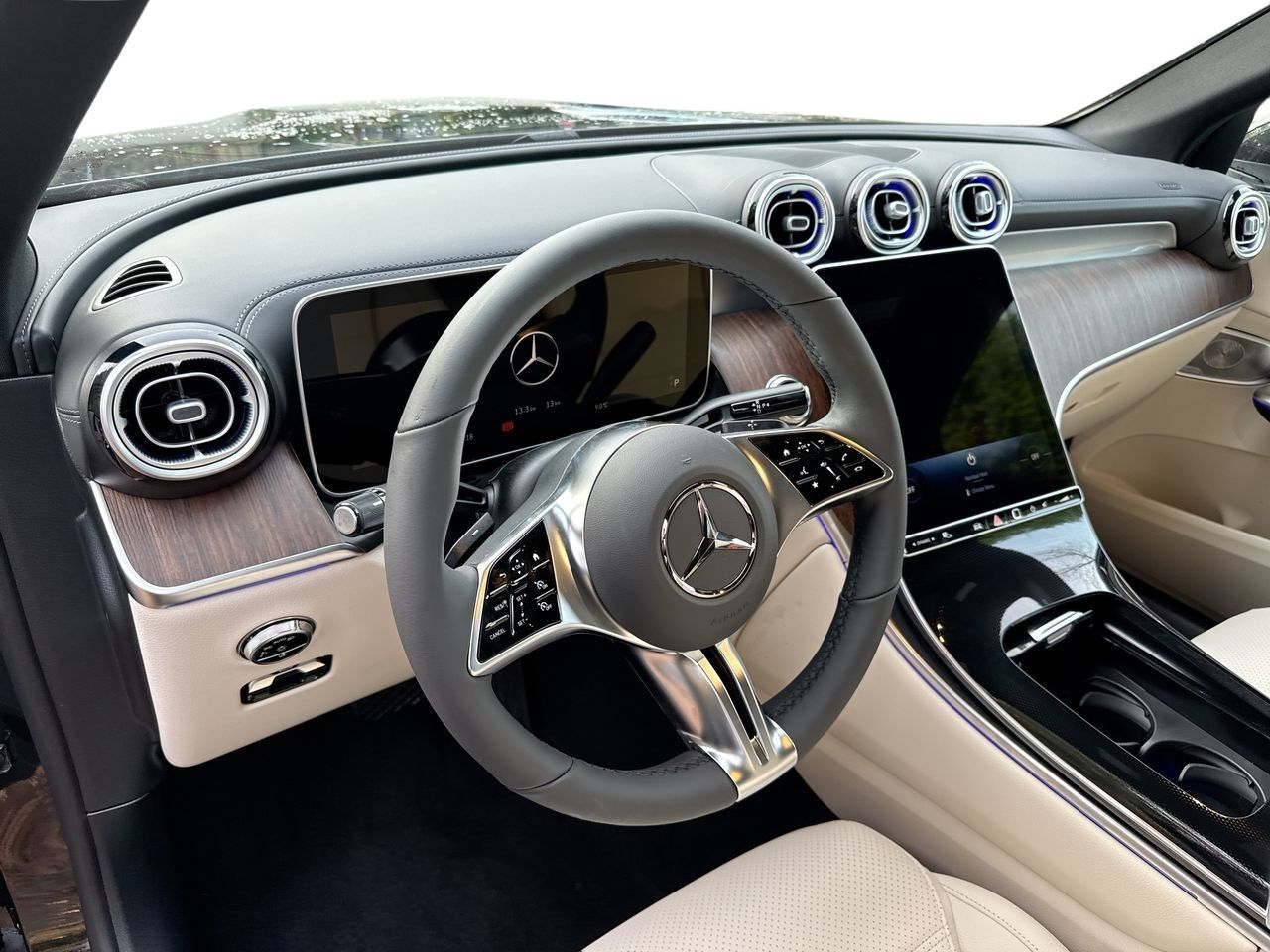 2026 Mercedes-Benz GLC in North Vancouver, British Columbia