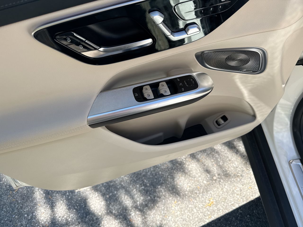 2026 Mercedes-Benz GLC300