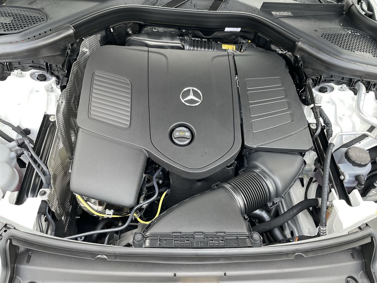 2025 Mercedes-Benz GLC350e in North Vancouver, British Columbia