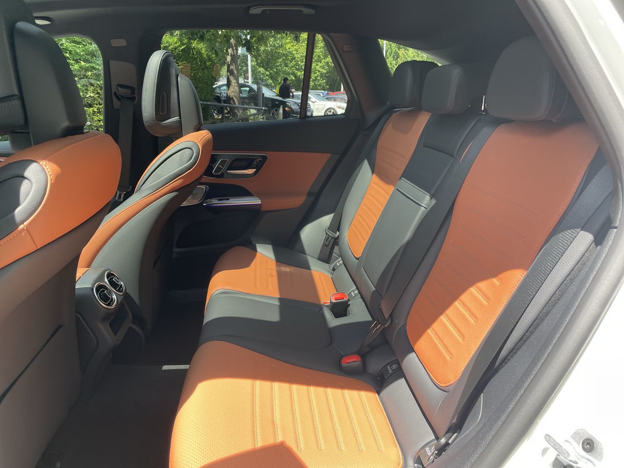 2025 Mercedes-Benz GLC Plug-in Hybrid in North Vancouver, British Columbia