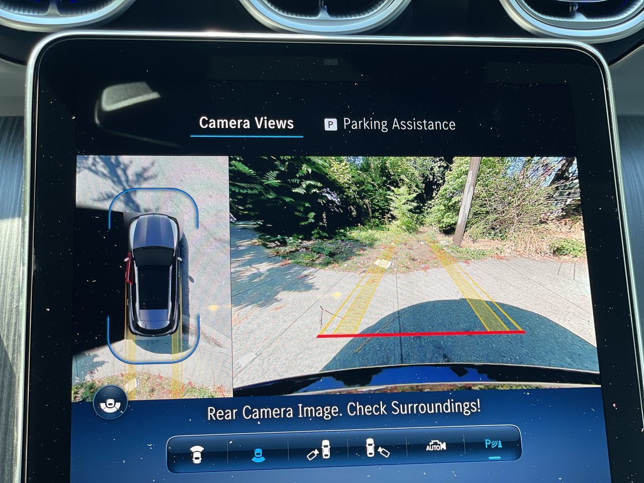 2025 Mercedes-Benz GLC Plug-in Hybrid in North Vancouver, British Columbia