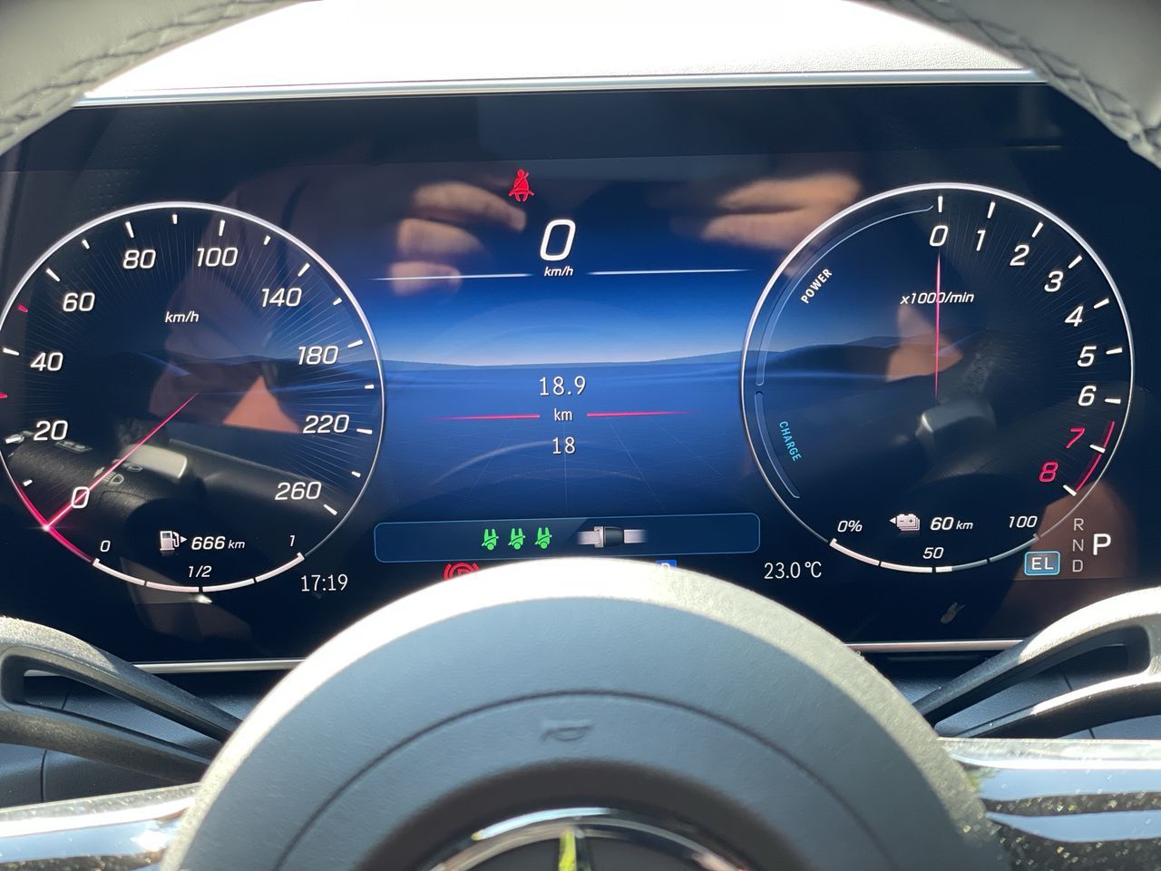 2025 Mercedes-Benz GLC Plug-in Hybrid in North Vancouver, British Columbia