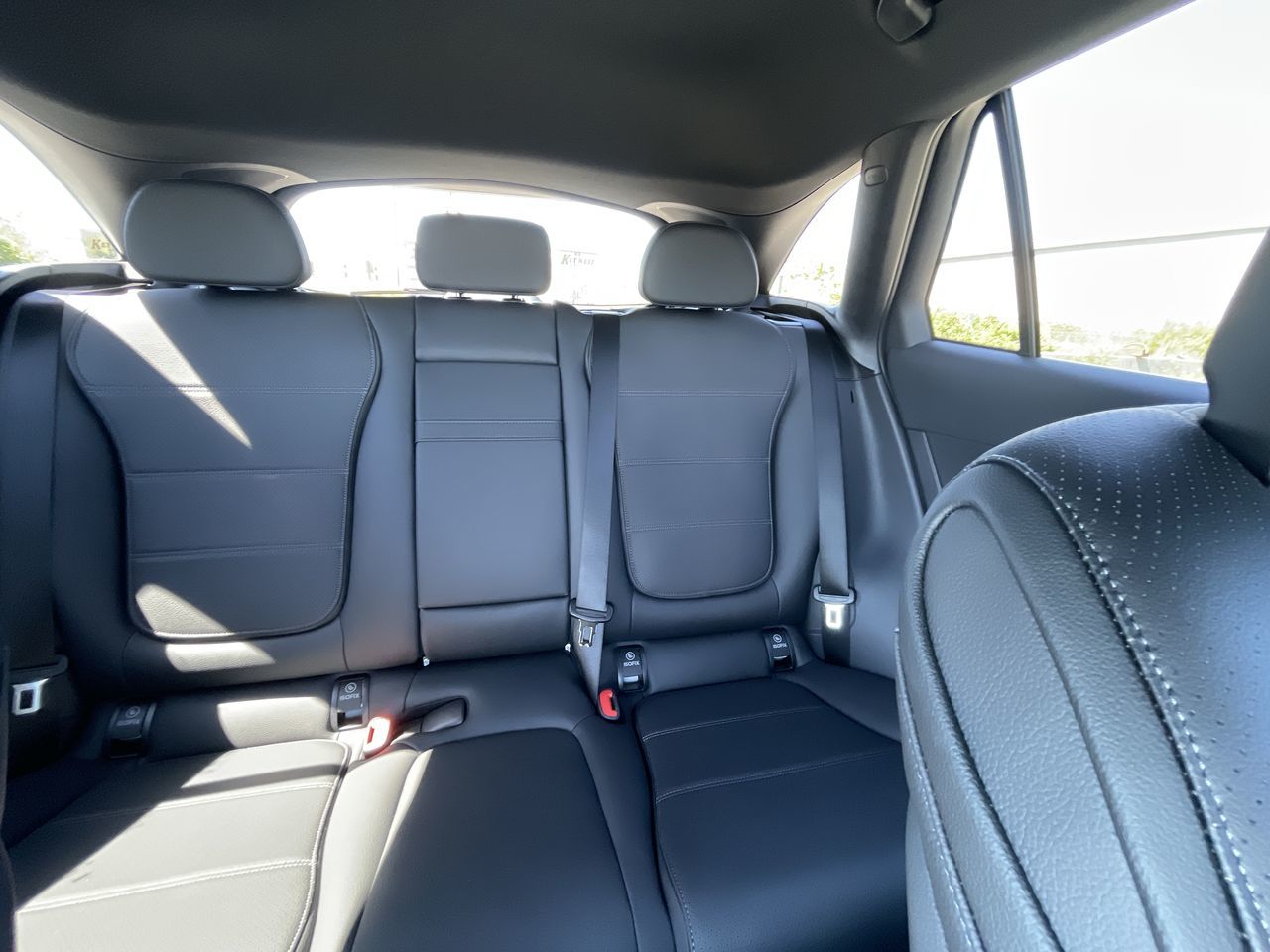2026 Mercedes-Benz GLC