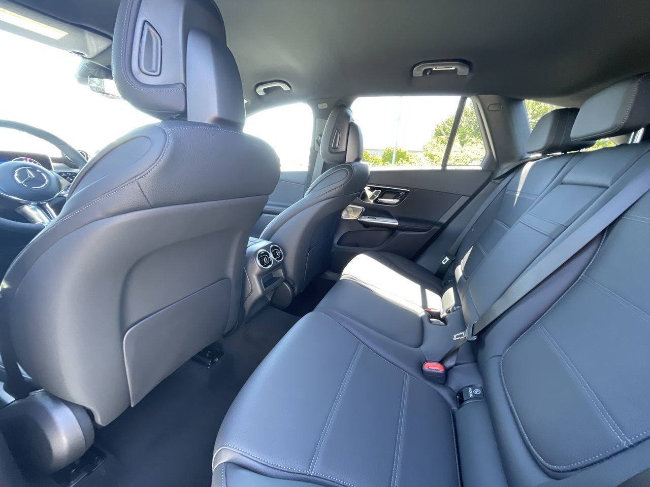 2026 Mercedes-Benz GLC