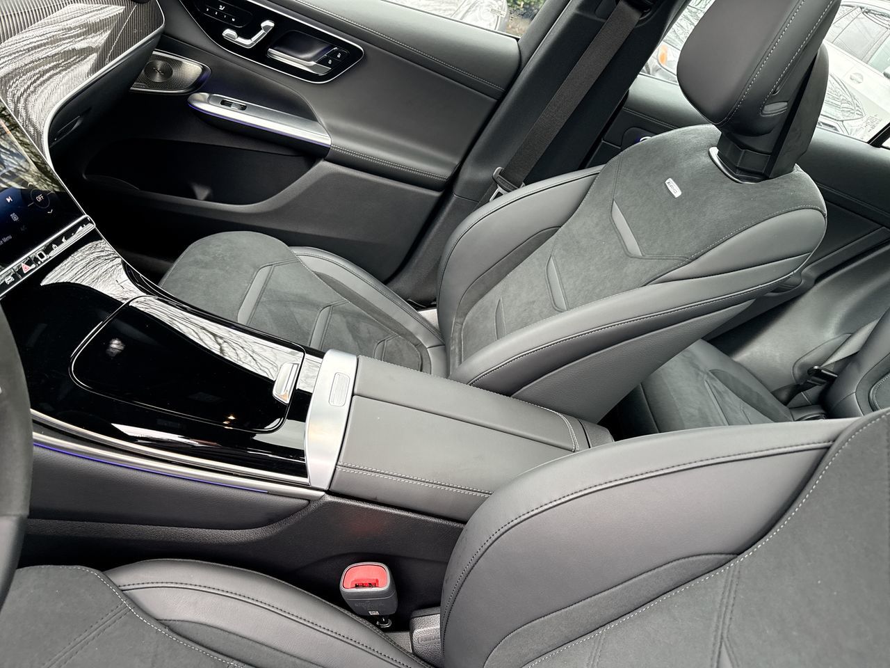 2025 Mercedes-Benz GLC63 AMG