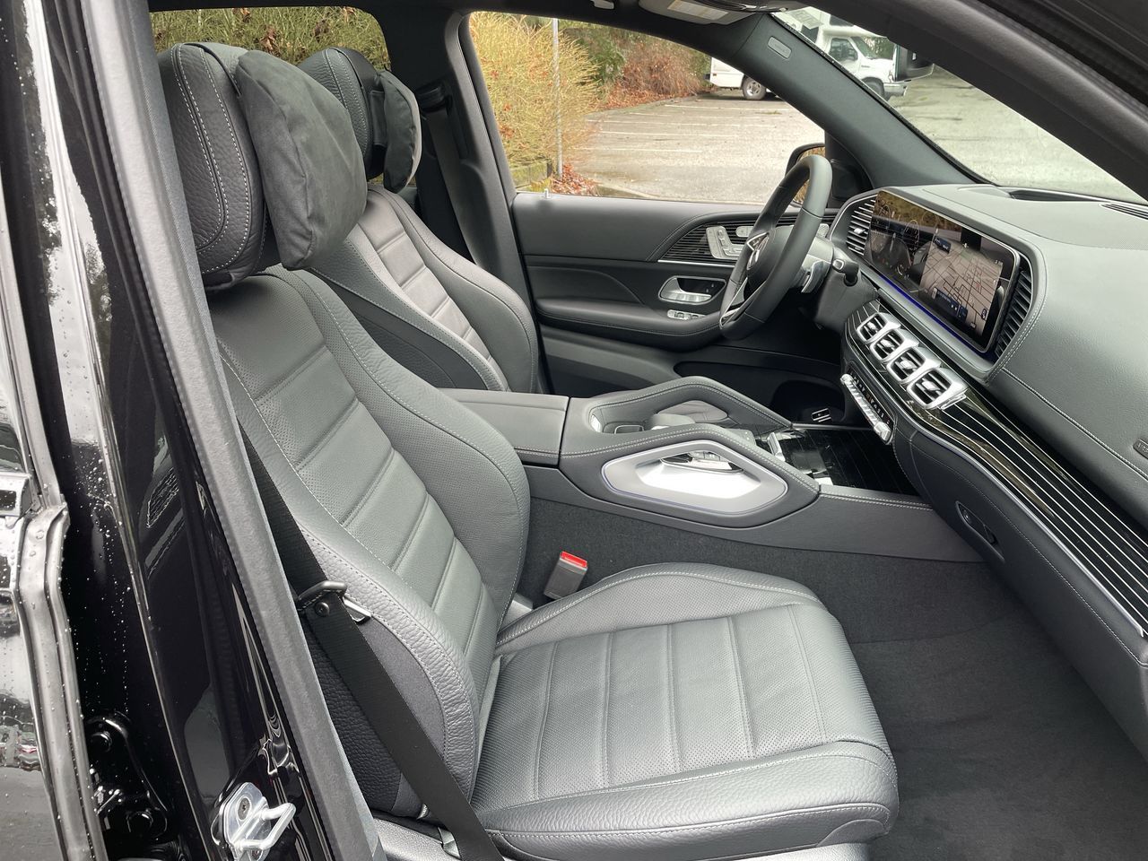 2025 Mercedes-Benz GLE Plug-in-Hybrid in North Vancouver, British Columbia
