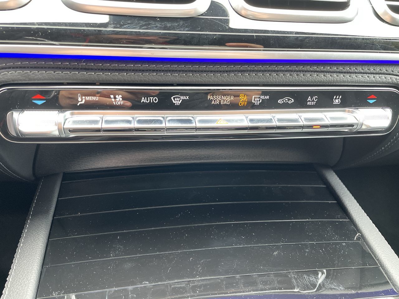 2025 Mercedes-Benz GLE Plug-in-Hybrid in North Vancouver, British Columbia