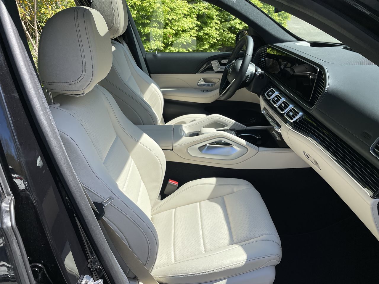 2025 Mercedes-Benz GLE Plug-in-Hybrid in North Vancouver, British Columbia