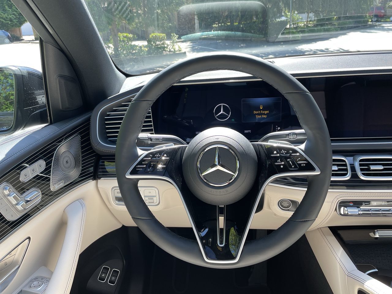 2025 Mercedes-Benz GLE Plug-in-Hybrid in North Vancouver, British Columbia