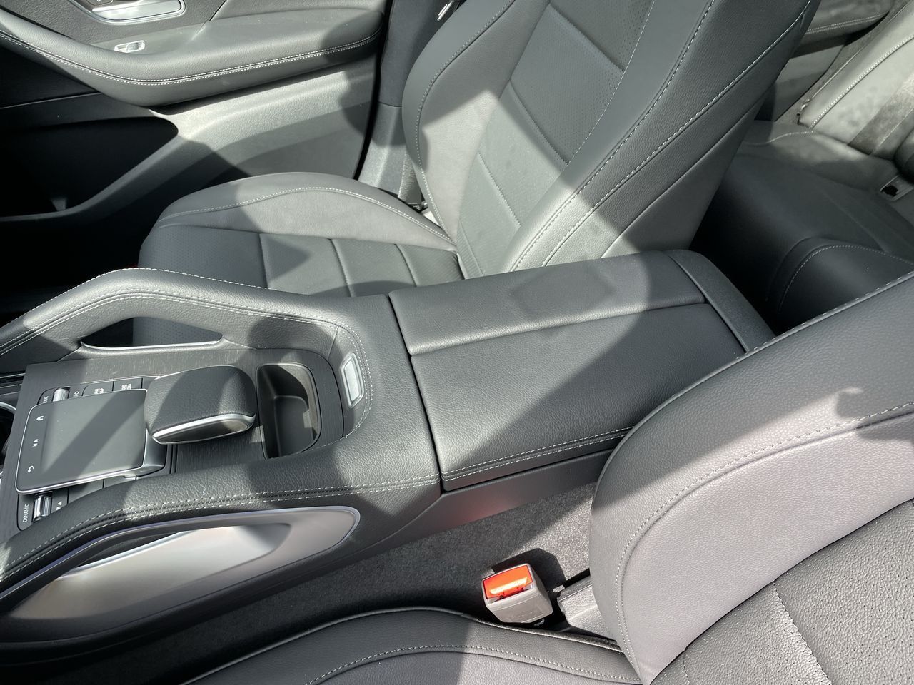 2025 Mercedes-Benz GLE Plug-in Hybrid in North Vancouver, British Columbia