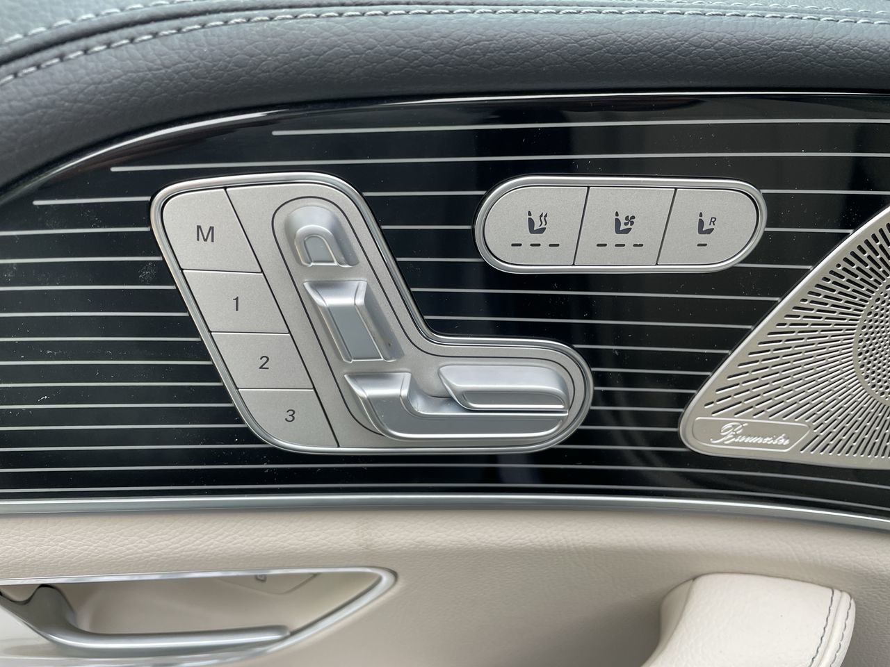 2025 Mercedes-Benz GLE Plug-in Hybrid in North Vancouver, British Columbia