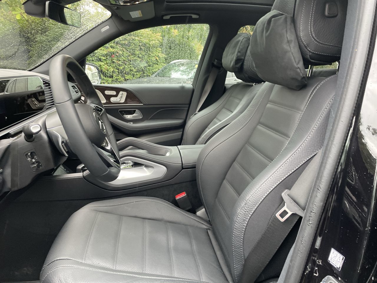 2025 Mercedes-Benz GLE Plug-in Hybrid in North Vancouver, British Columbia