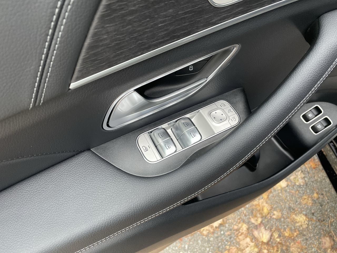 2026 Mercedes-Benz GLE Plug-in Hybrid