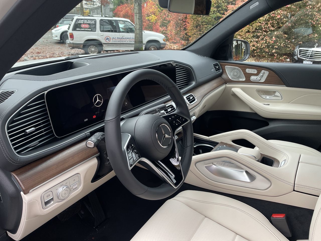 2026 Mercedes-Benz GLE Plug-in Hybrid in North Vancouver, British Columbia