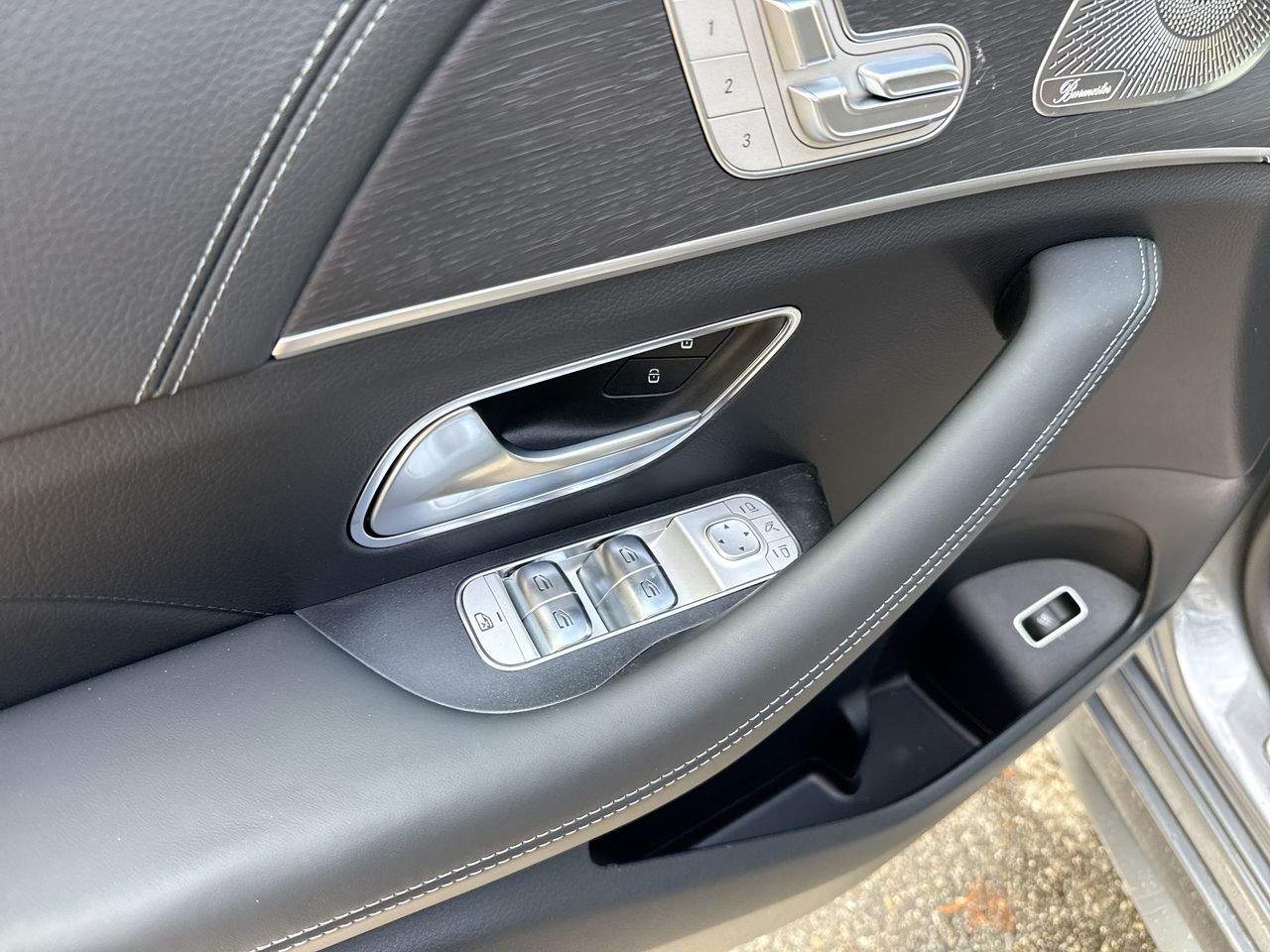 2025 Mercedes-Benz GLE