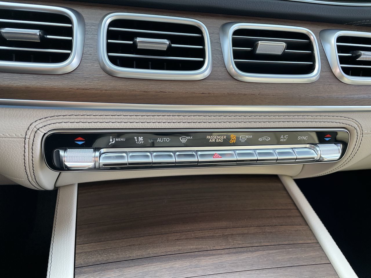 2026 Mercedes-Benz GLE in North Vancouver, British Columbia