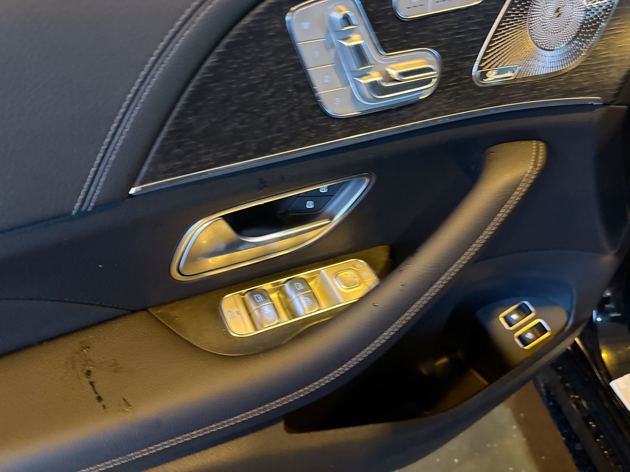 2026 Mercedes-Benz GLE in North Vancouver, British Columbia