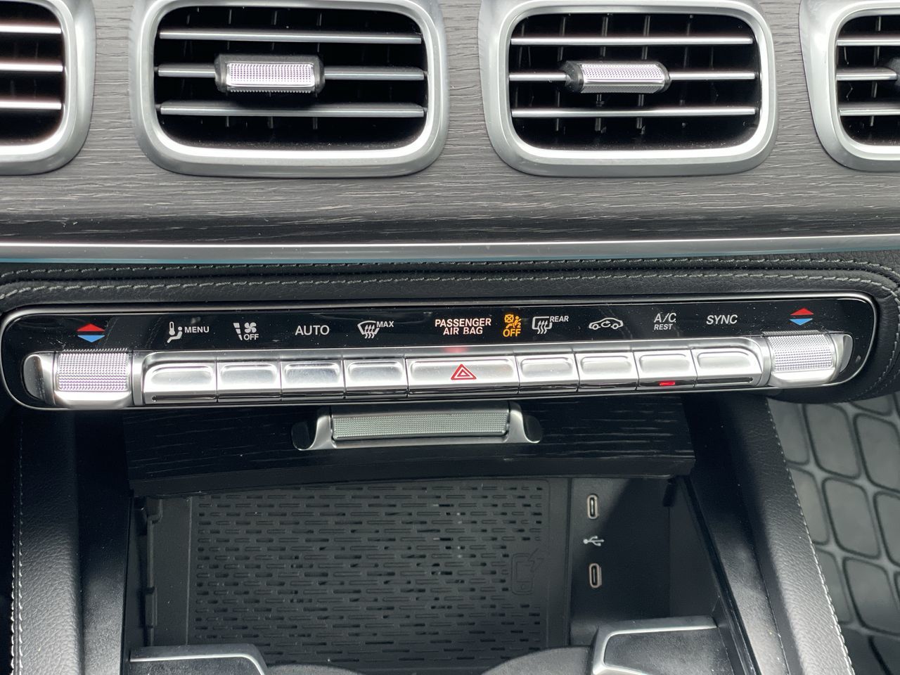 2024 Mercedes-Benz GLE350 in North Vancouver, British Columbia