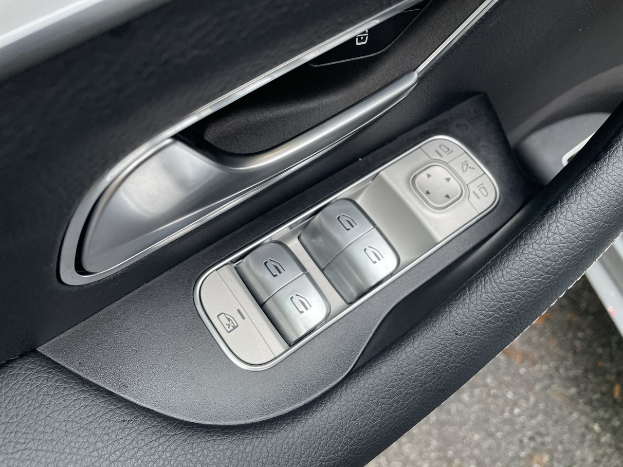 2024 Mercedes-Benz GLE350 in North Vancouver, British Columbia